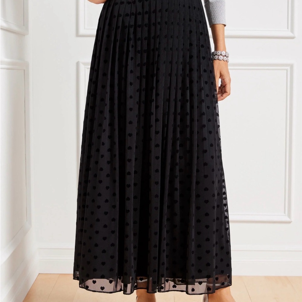 Talbots Black Heart-Print Pleated Maxi Skirt
